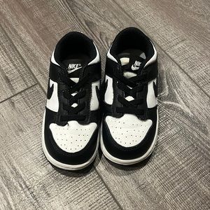 8c Nike Panda Dunks